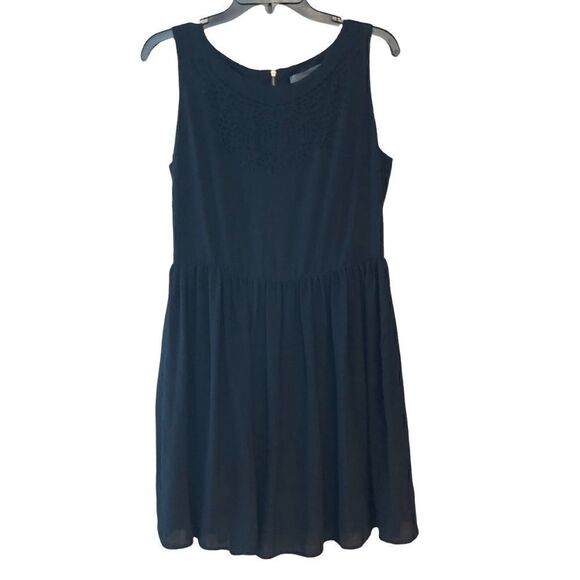 Sunday in Brooklyn Sz S Black Lace Sleeveless Gold Back Zipper LBD Summer Dress - Picture 1 of 9